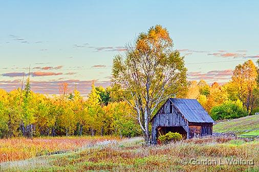 Autumn Barn_28241.jpg - Photographed at sunrise near Perth, Ontario, Canada.